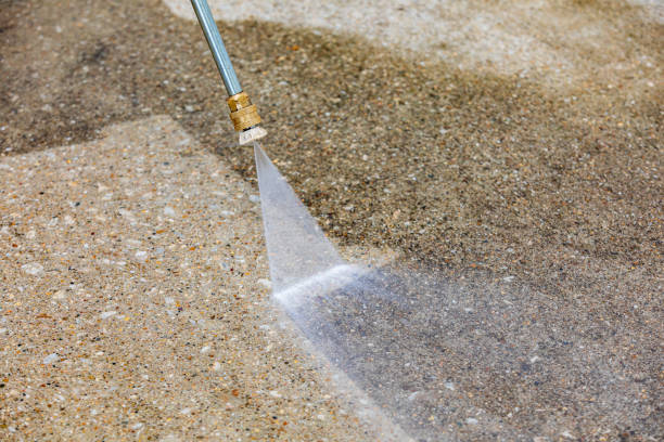 Best Sidewalk and Walkway Pressure Cleaning in Santa Anna, TX